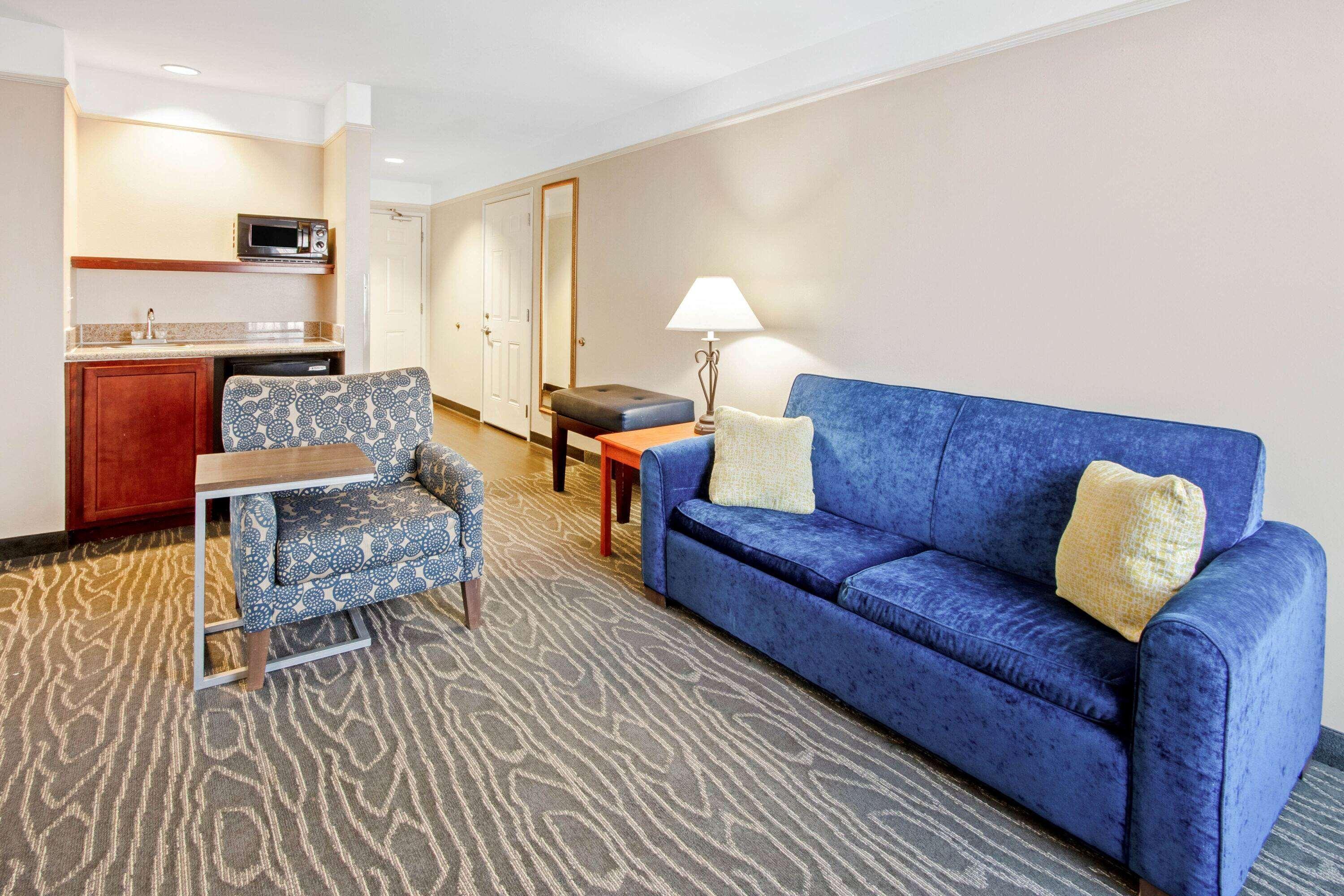 La Quinta By Wyndham Ruidoso Downs Hotel Exterior photo